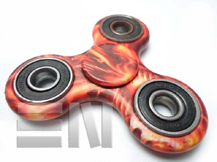 What is a discount hand spinner